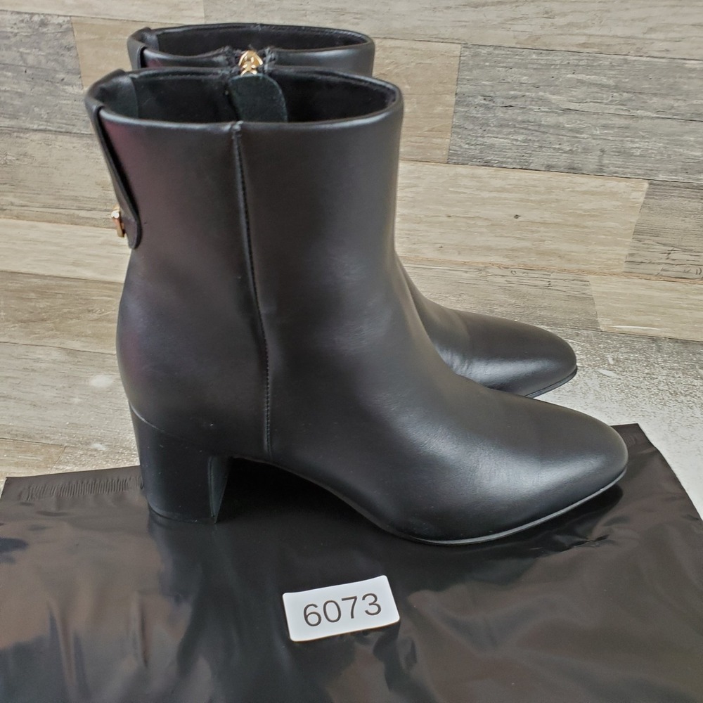 Aerosoles Madera Womens Ankle Bootie Sz 9 M Black Leather Tapered Toe Block Heel - Picture 10 of 10